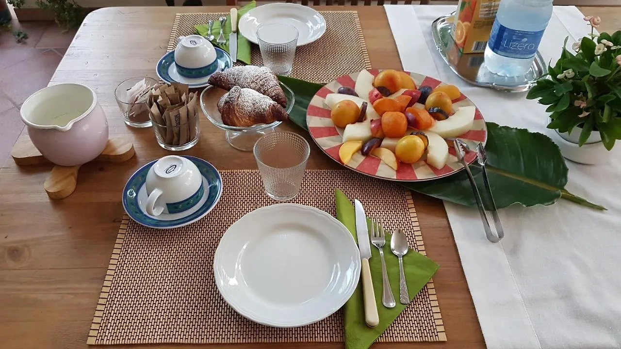 Frühstückspension Carminhouse B&B Selargius